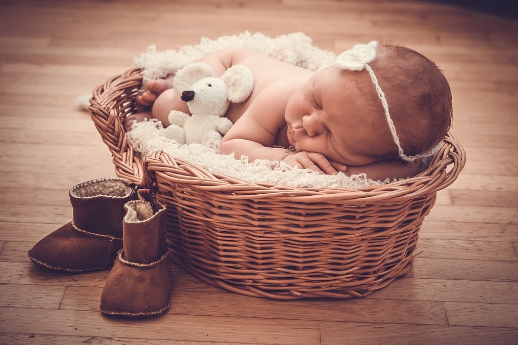 Comment bien choisir les vêtements de bébé ?